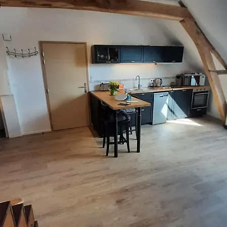 Les Petits Greniers דירה